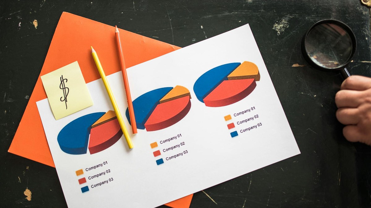 comparison chart showing franchise vs sole proprietorship pros and cons